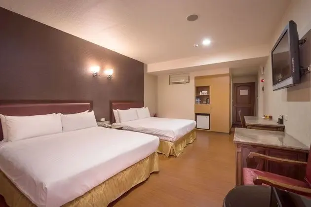 Deluxe Dört Kişilik Oda