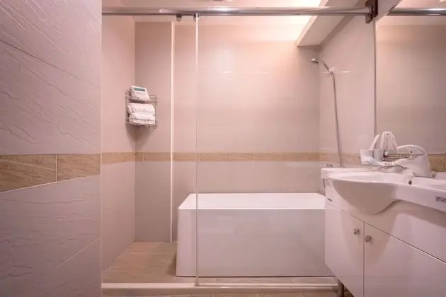 Honeymoon Tek Büyük Yataklı Oda