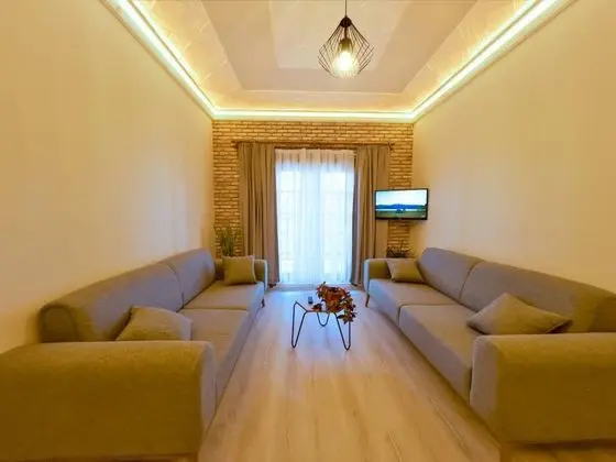 https://images.odamax.com/img/1024x768/odamax/image/upload/Mese_Suites_20240215123600_0.jpg
