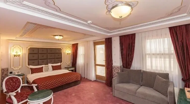 Deluxe Double Room with Terrace