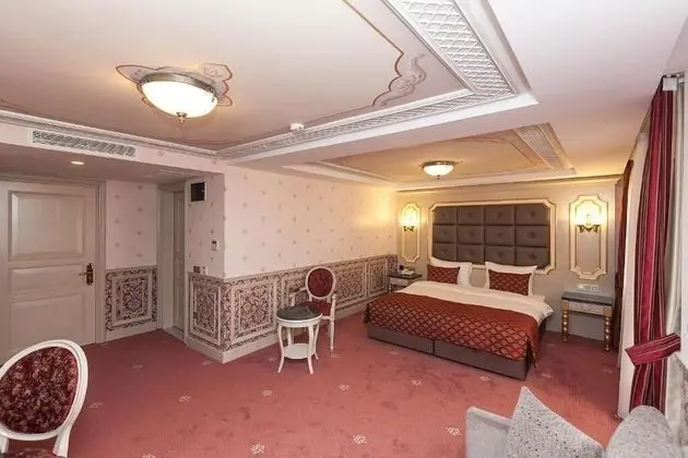 Family Room, 1 Bedroom, Balcony, City View