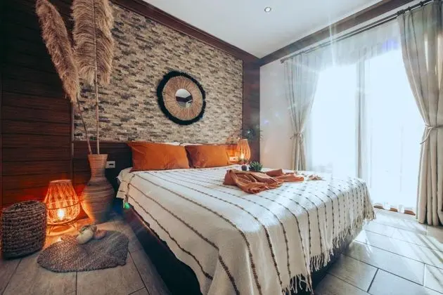Connection Suite, Havuz Manzaralı, Balkonlu veya Fransız Balkonlu