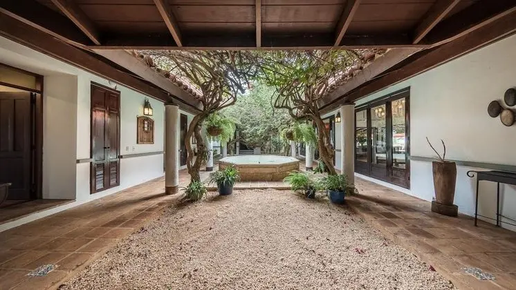 Villa, Sigara İçilebilir