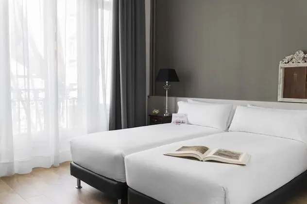 İki Ayrı Yataklı Oda