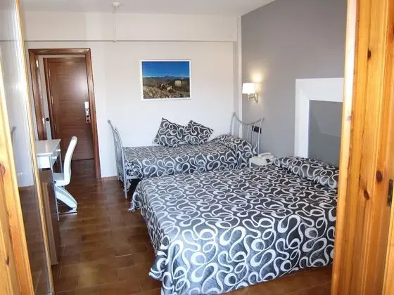 Standard Üç Kişilik Oda, Balkon