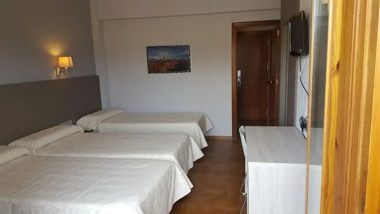 Standard Üç Kişilik Oda, Balkon