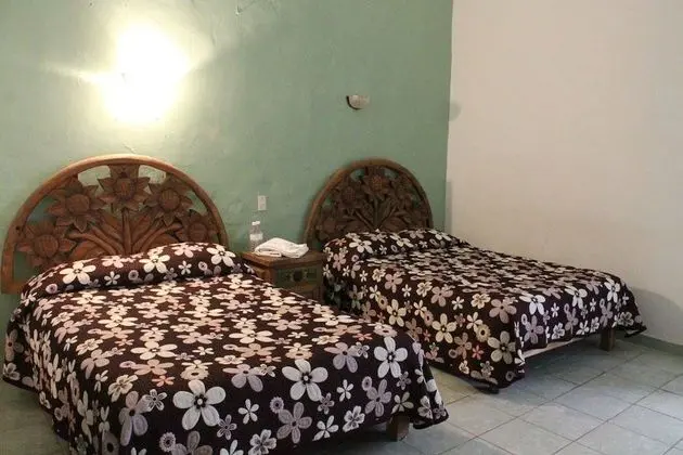 Basic İki Ayrı Yataklı Oda