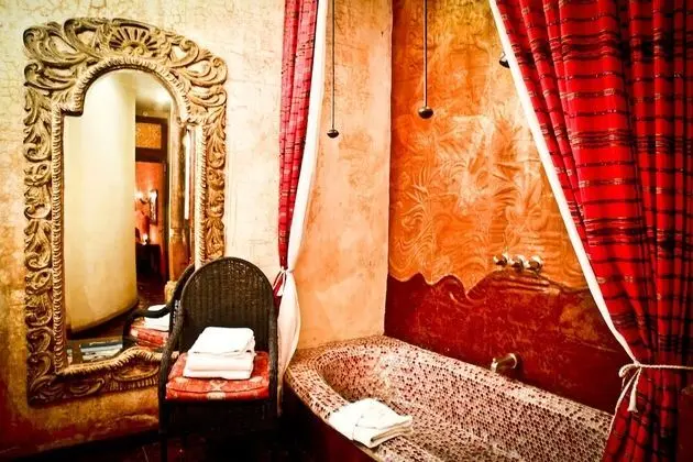 Süit, Sigara İçilmez, Balkon