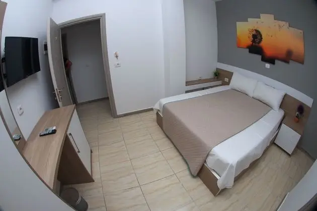 Tek Büyük veya İki Ayrı Yataklı Oda