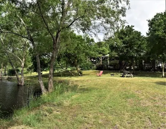 Ev (Mesquite Creek Farmhouse)