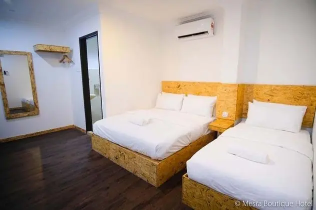 Deluxe Üç Kişilik Oda, Birden Çok Yatak
