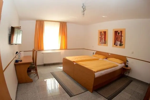 İki Ayrı Yataklı Oda