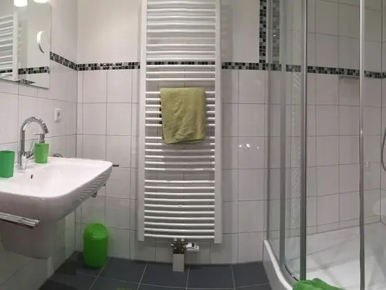 Tek Büyük Yataklı Oda, Özel Banyo (Doppel getrennte Betten)