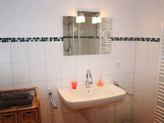 Tek Büyük Yataklı Oda, Özel Banyo (Doppel getrennte Betten)