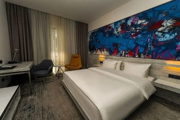 Superior Queen Twin Room