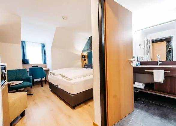 Tek Büyük Yataklı Oda