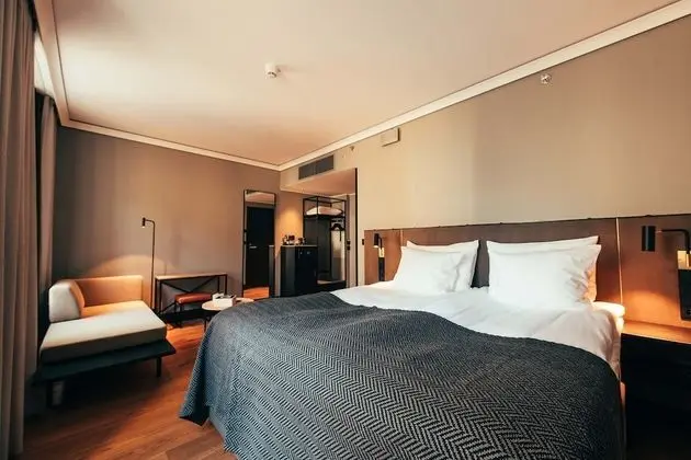 Carpenter Superior King