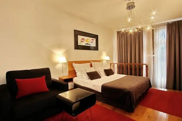 Deluxe Tek Büyük veya İki Ayrı Yataklı Oda