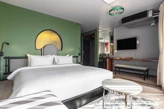 Superior Plus Room