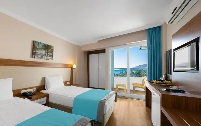 Standart Oda, Deniz Manzaralı, Balkonlu