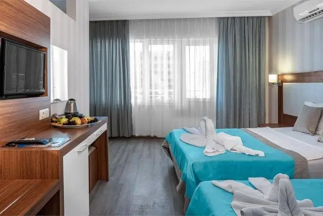 Standart Oda, Deniz Manzaralı, Balkonlu