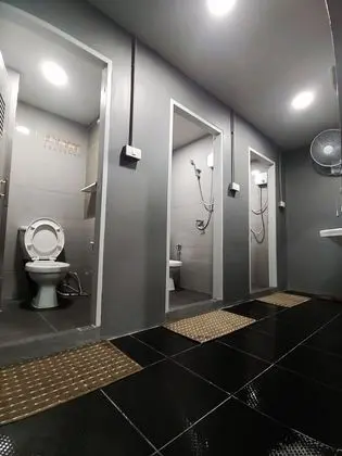 Single Space Pod ( Single Bed) in Mixed Dormitory Room