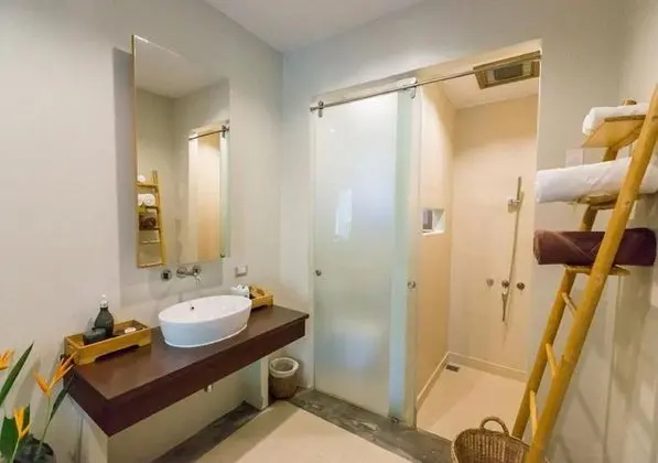 Deluxe Oda, 1 Tek Kişilik Yatak, Havuz Manzaralı