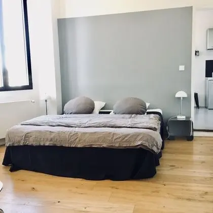Design Kır Evi, Sıcak Su Havuzu, Havuz Manzaralı (Le Flat avec terrasse )