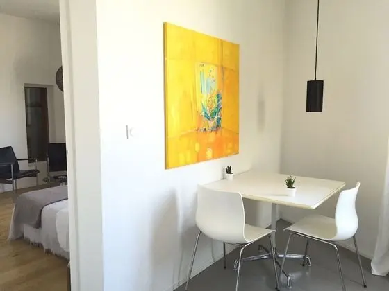 Design Kır Evi, Sıcak Su Havuzu, Havuz Manzaralı (Le Flat avec terrasse )