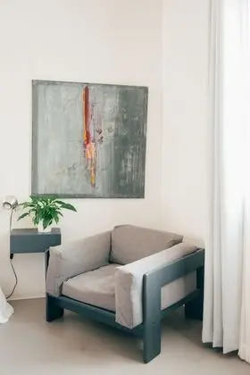 Design Tek Büyük Yataklı Oda, Sıcak Su Havuzu (Lilly)