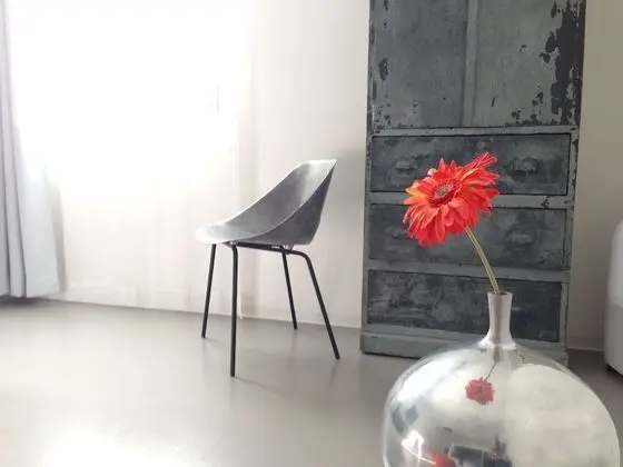 Design Tek Büyük Yataklı Oda, Sıcak Su Havuzu (Lilly)
