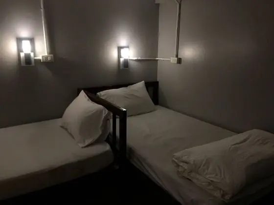 Ortak Ranzalı Oda, Karma Ranzalı Oda, Ortak Banyo (4-Bed Mixed Dorm)
