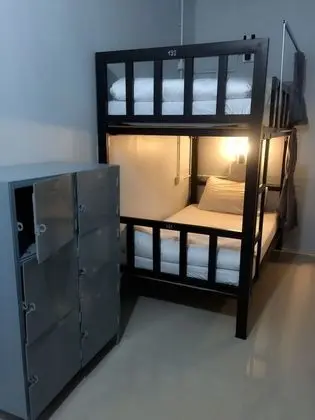 Ortak Ranzalı Oda, Karma Ranzalı Oda, Ortak Banyo (4-Bed Mixed Dorm)