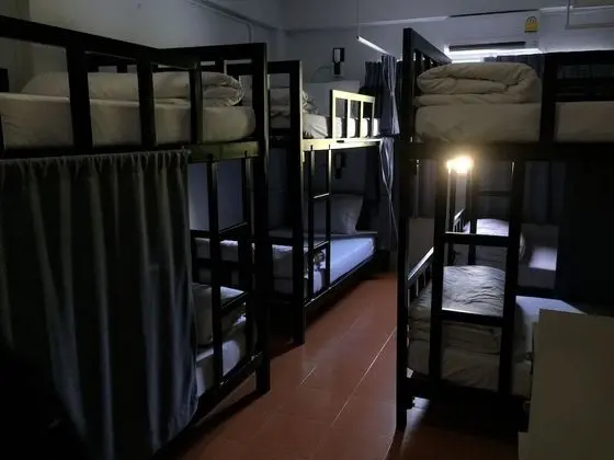 Ortak Ranzalı Oda, Karma Ranzalı Oda, Ortak Banyo (8-Bed Mixed Dorm)