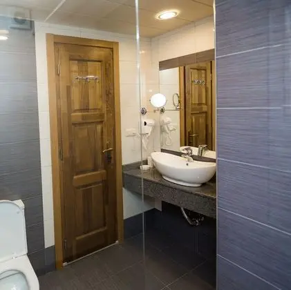 Ortak Ranzalı Oda, Karma Ranzalı Oda (12 beds)