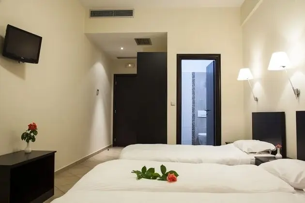 Deluxe Üç Kişilik Oda (Meteora View)