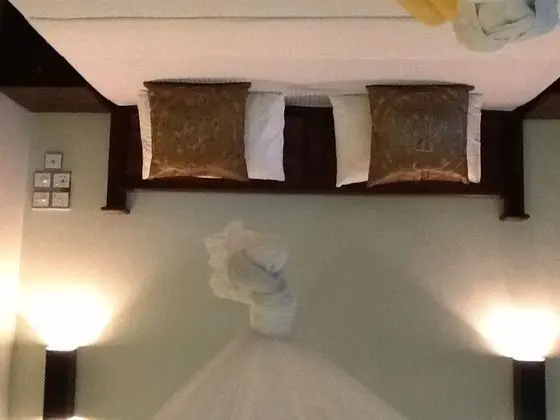 Deluxe Tek Büyük veya İki Ayrı Yataklı Oda, 2 Yatak Odası, Bahçe Manzaralı