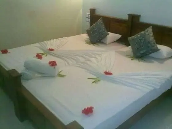 Deluxe Tek Büyük veya İki Ayrı Yataklı Oda, 2 Yatak Odası, Bahçe Manzaralı
