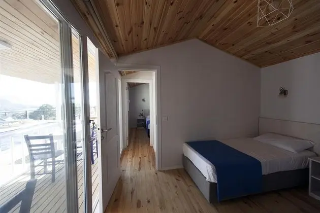 Connection Oda - Deniz ve Havuz Manzaralı