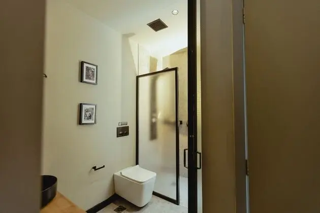 Deluxe Üç Kişilik Oda, Teras, Şehir Manzaralı