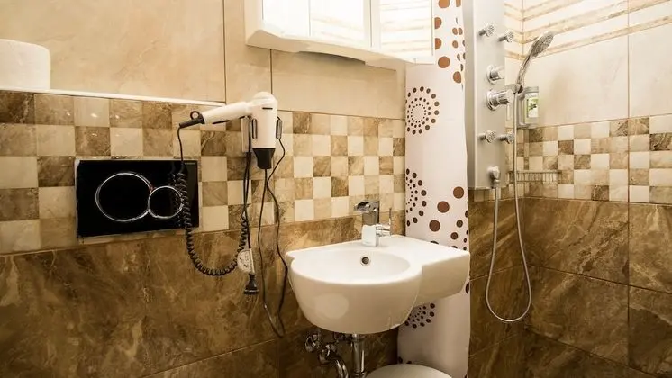 Design Üç Kişilik Oda