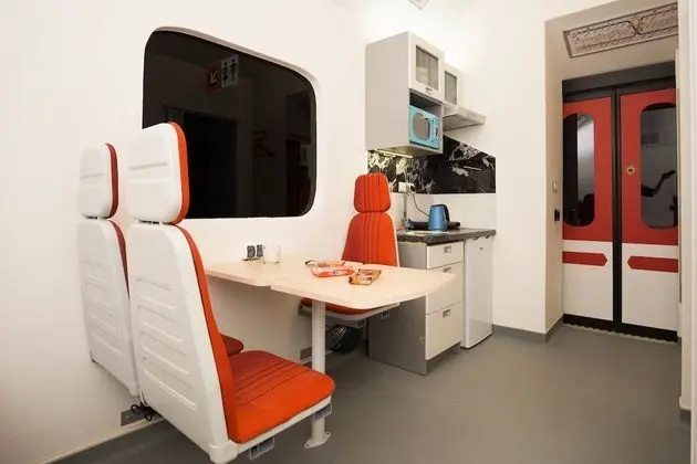 Design Üç Kişilik Oda