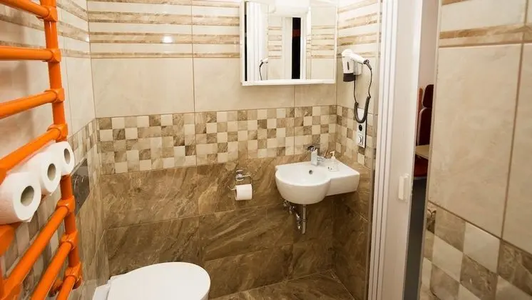Design Üç Kişilik Oda