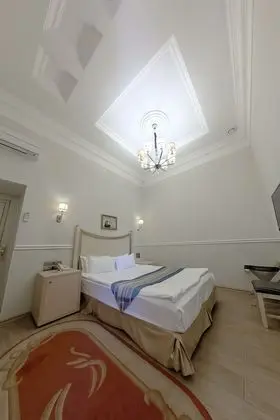 Standard Tek Büyük veya İki Ayrı Yataklı Oda, Balkon