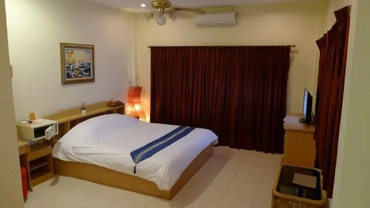 Superior Double Room (Front)