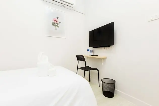 Standard Single Room (No Window)