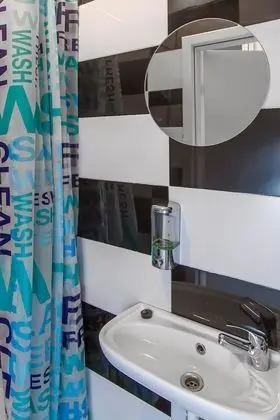 Classic Tek Büyük Yataklı Oda, 1 Büyük (Queen) Boy Yatak, Sigara İçilmez