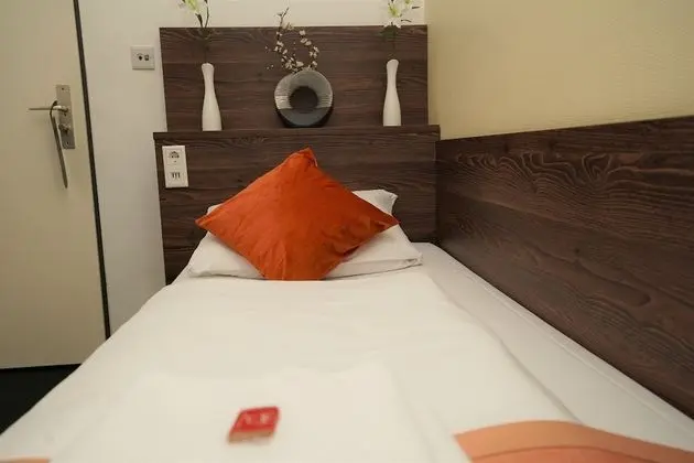 Tek Kişilik Oda
