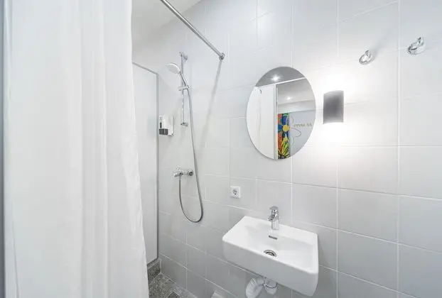 Ortak Ranzalı Oda, Karma Ranzalı Oda (Bed in 4-bed Room)