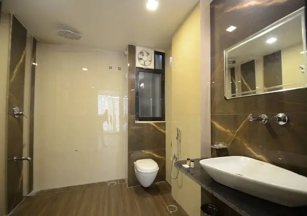 Deluxe AC Room.